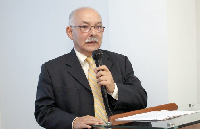 Dr. Miguel Suazo