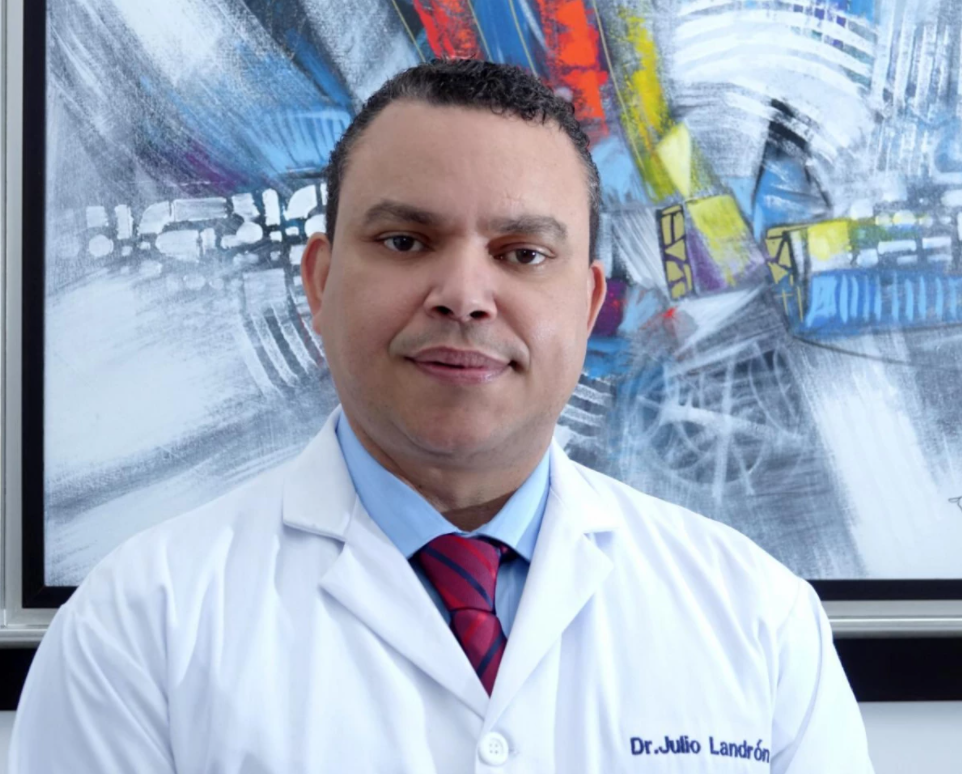 Dr. Julio Landrón